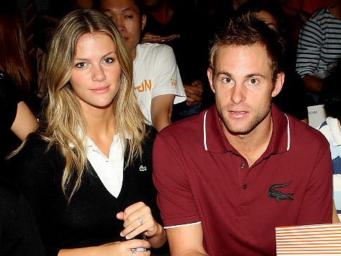 Abstract image of a search bar overlaid on a simple family tree, symbolizing a quiet public presence connected to a well known surname.