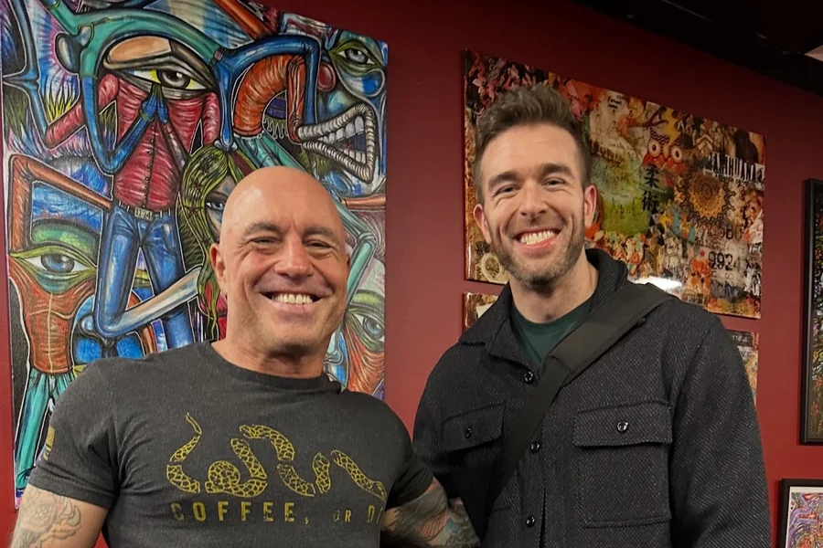 Joe Rogan’s Real Height, The Myths, Memes, and Measurements Explained